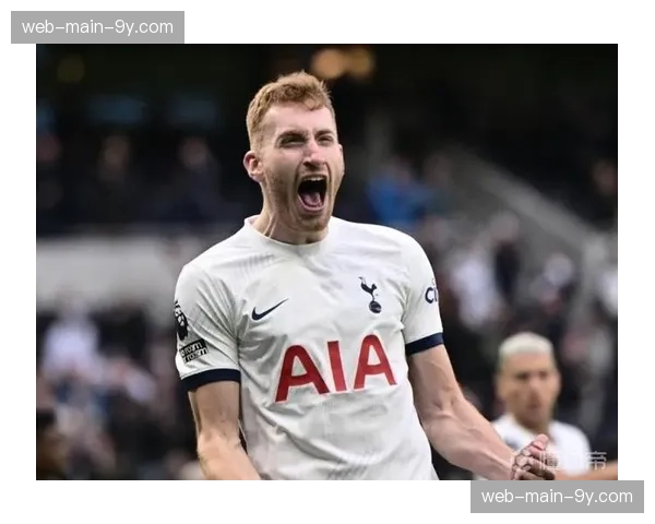 全场结束:诺丁汉森林0-2托特纳姆热刺,库卢塞夫斯基一射一传 全场结束:诺丁汉森林0-2托特纳姆热刺,库卢塞夫斯基一射一传