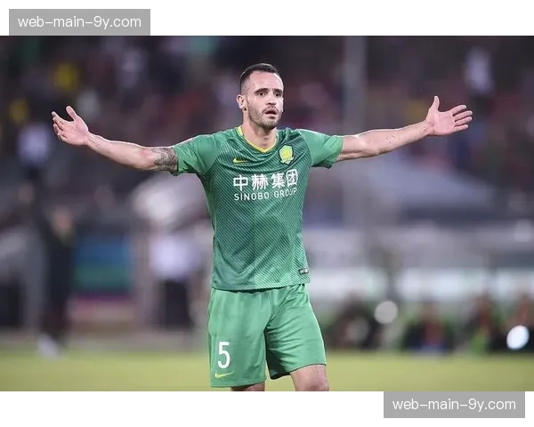 马赛发布伤病报告，主力左后卫巴勒迪无缘本轮关键战